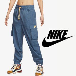 📚Nike Sportswear Icon Clash Women's Woven Pants